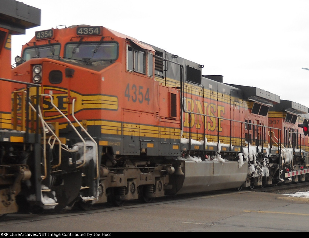 BNSF 4354